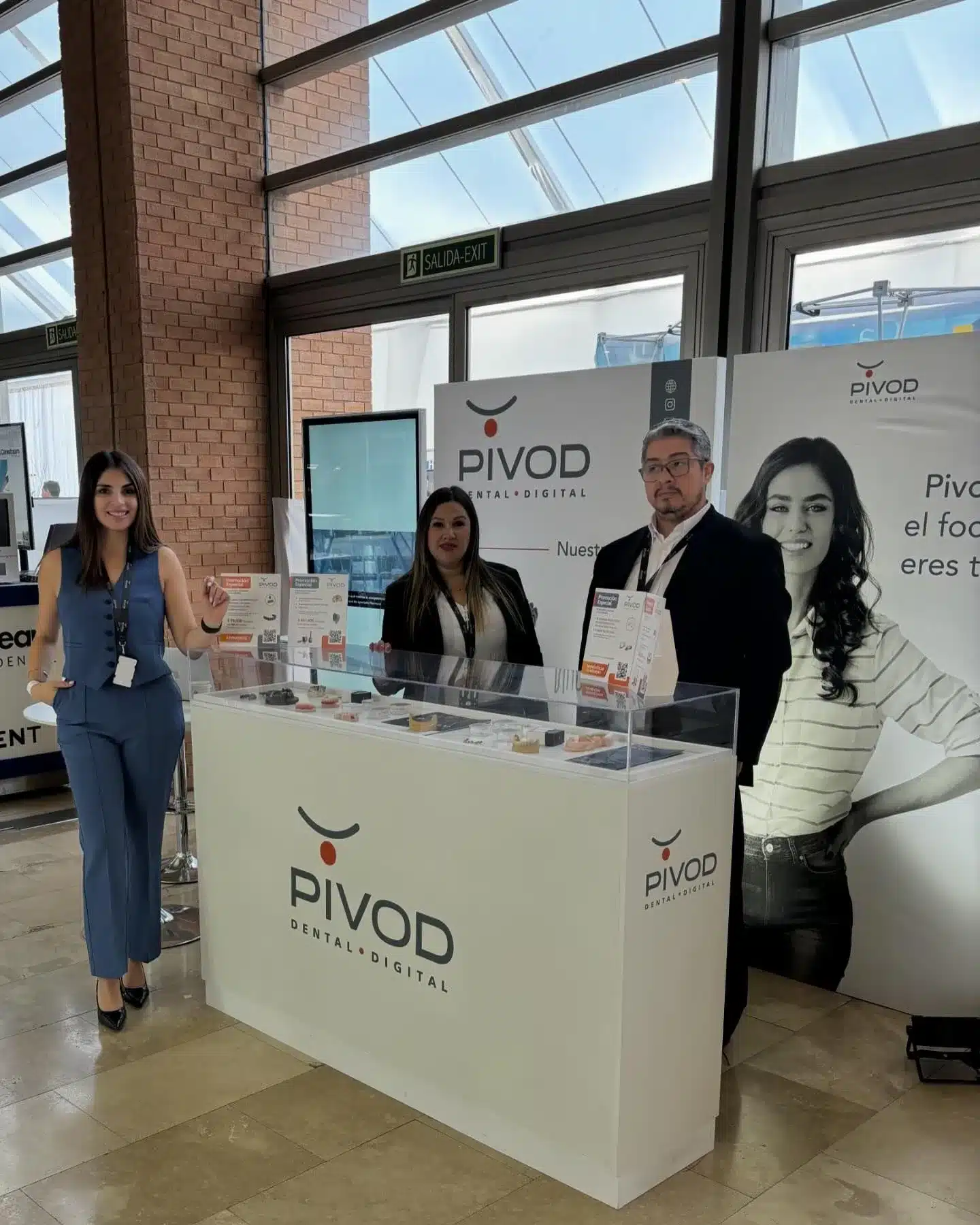Auspiciadores 2da version Congreso de odontología digital  CODIGITAL